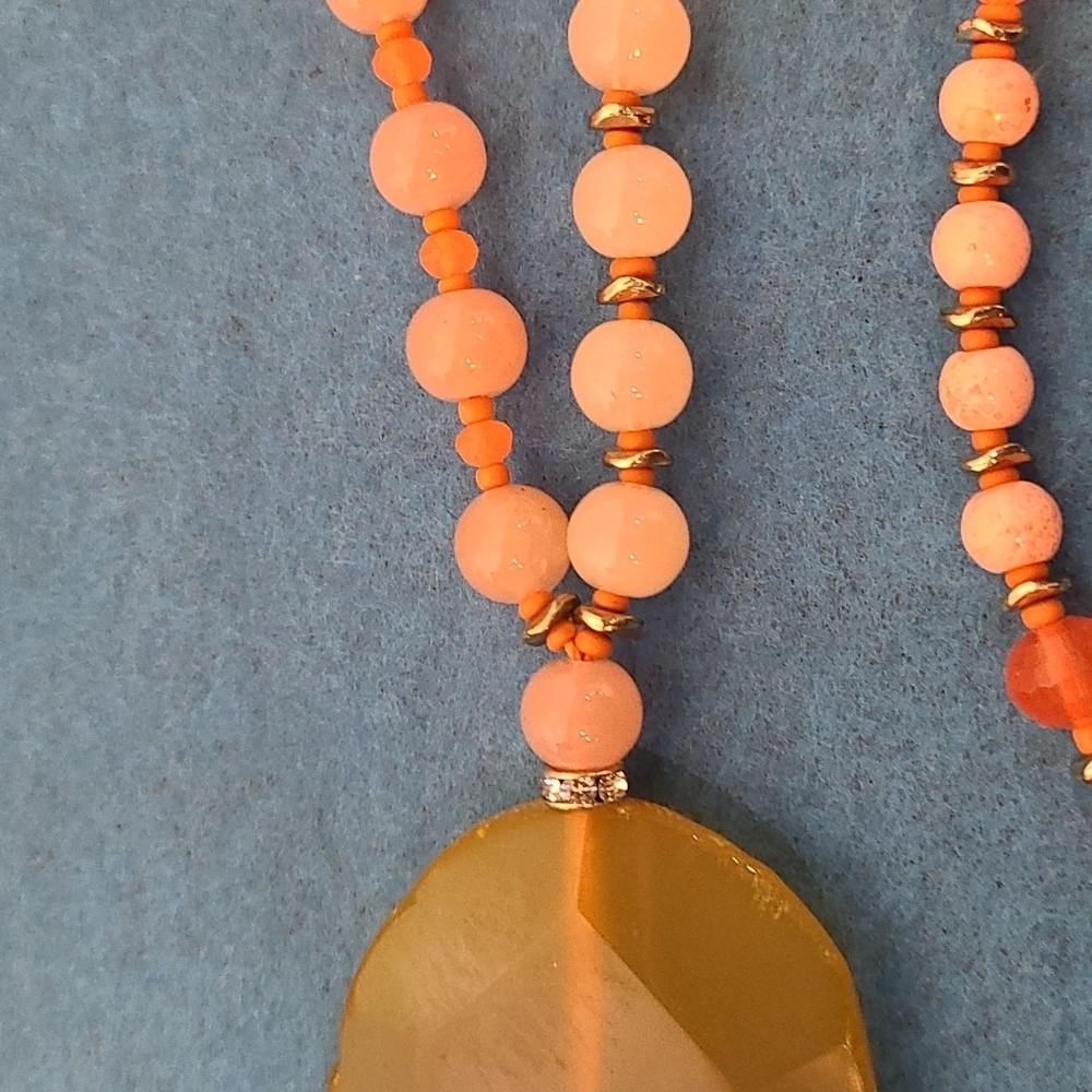 NWT Sequin Fashion Costume Necklace - Picture 7 of 10